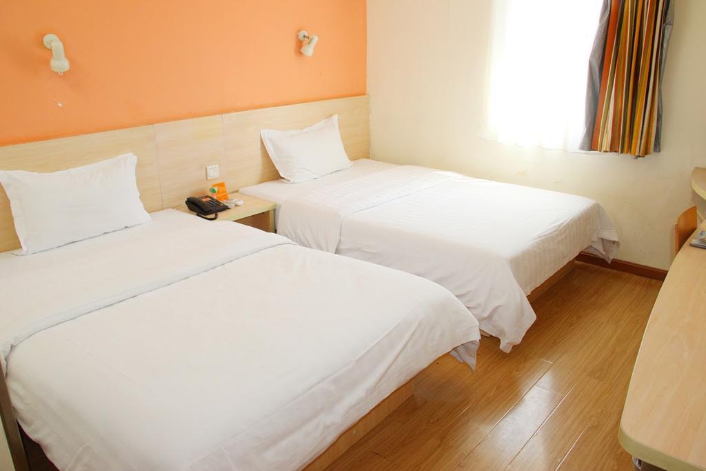 7 Days Inn Shenzhen Railway Station 外观 照片